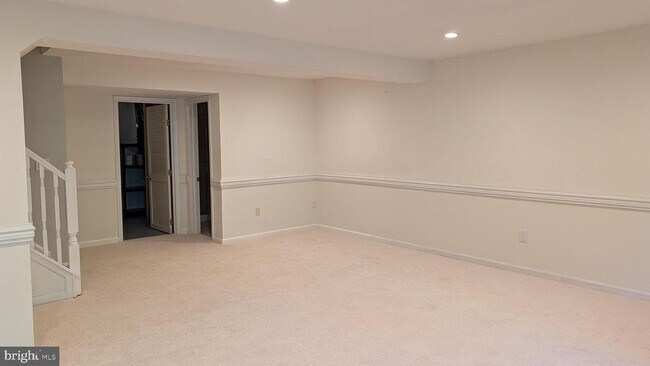 Building Photo - 20970 Rootstown Terrace