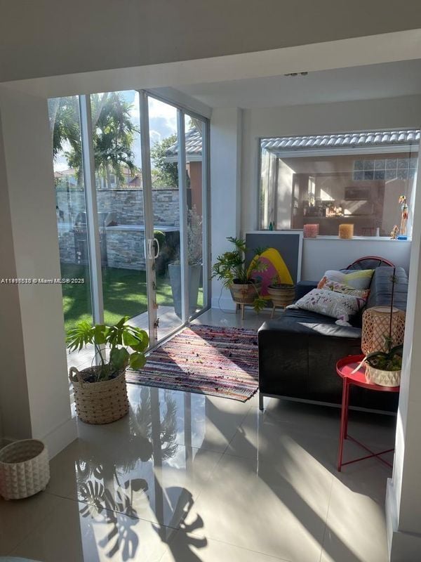 Building Photo - 5261 SW 154th Pl