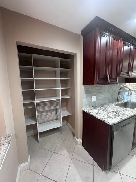 Building Photo - 1503 Eagles Ridge Rd