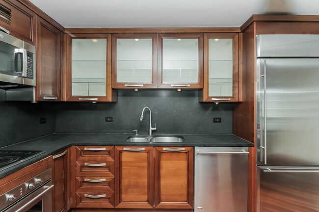 Building Photo - 440 N Wabash Ave