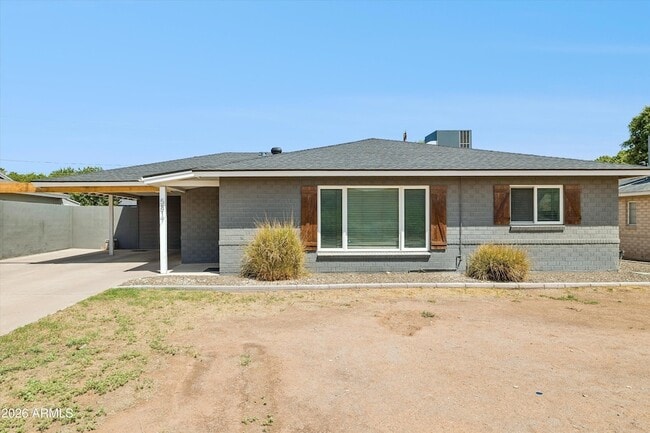 Building Photo - 5817 N 18th St