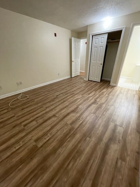 Master Bedroom with Half Bath - 31 Devereux St