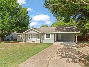Building Photo - 109 Harmonson