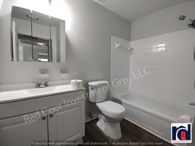 Building Photo - Cozy 1 Bedroom 1 Bath~Leesburg~