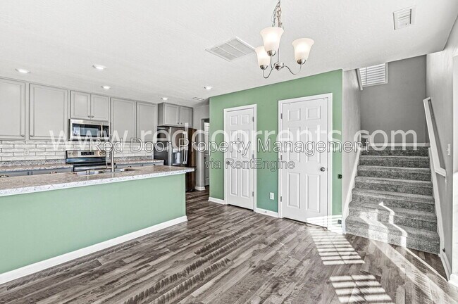Building Photo - 2313 Trefoil Dr