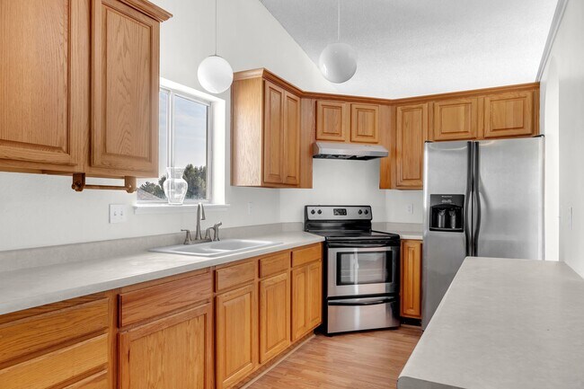 Building Photo - One Level Home in Stead