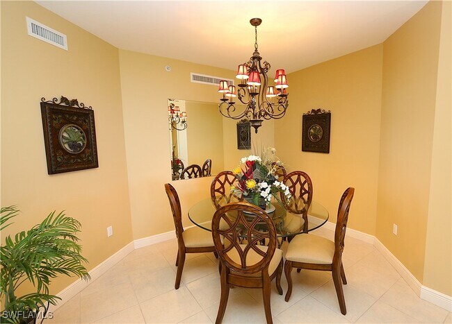 Building Photo - 1060 Borghese Ln