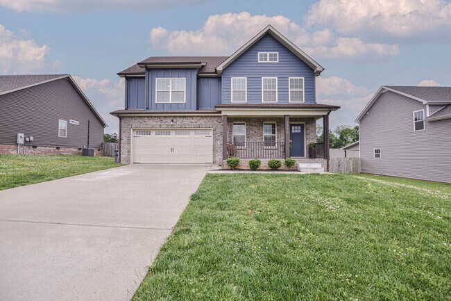 Primary Photo - Pet Friendly Four Bedroom!