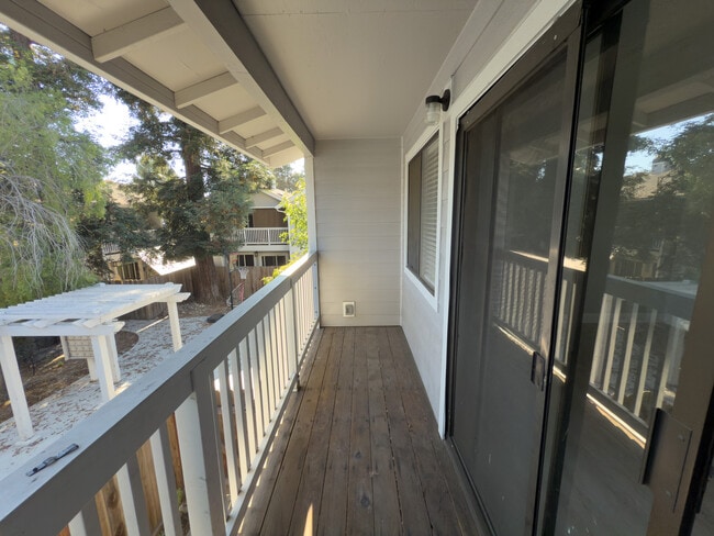 Building Photo - 3322 Santa Rita Rd