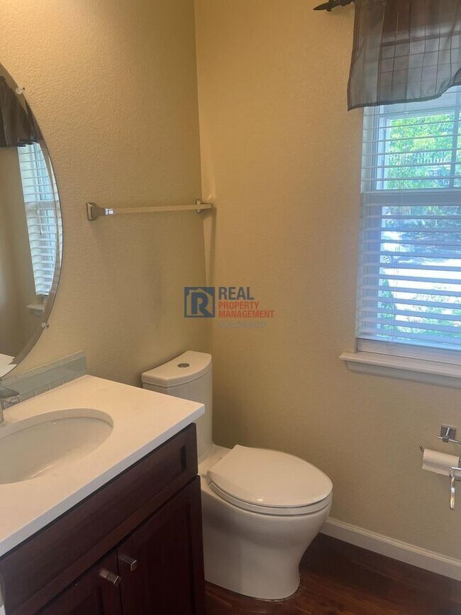 Building Photo - 4103 Frederick Cir