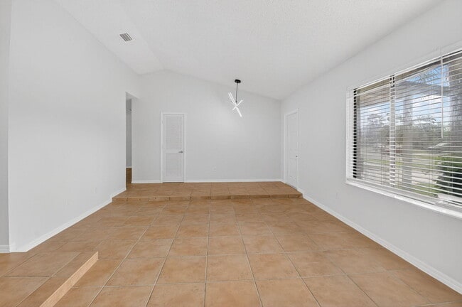 Building Photo - 4135 Bay Laurel Way