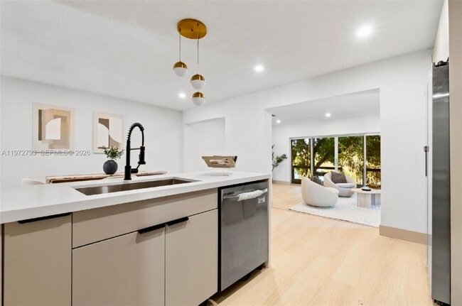 Building Photo - 1905 NW 62nd Terrace