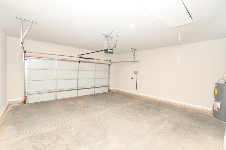 Building Photo - 109 Delilah Ln