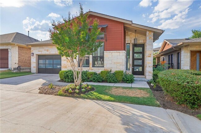 Building Photo - 309 Jeffrey David Ln W