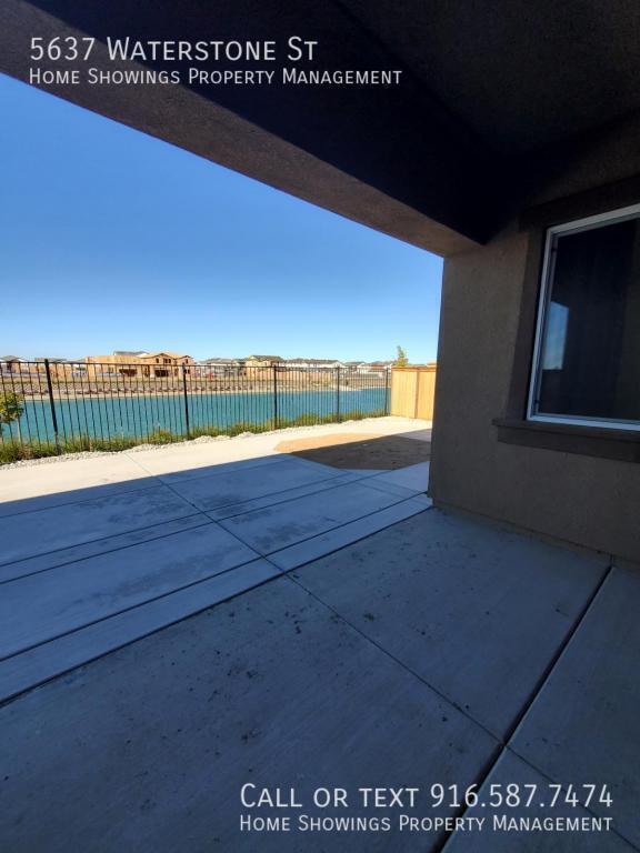 Building Photo - 5637 Waterstone St