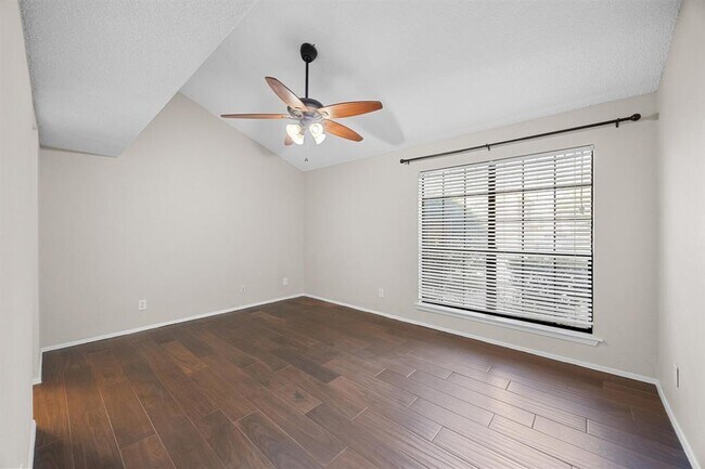 Building Photo - 4159 Steck Ave