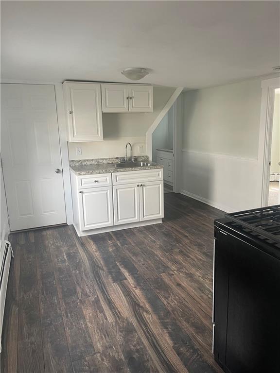 Building Photo - 10 Ryan Ave