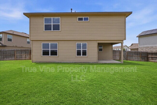Building Photo - 913 Rolling River