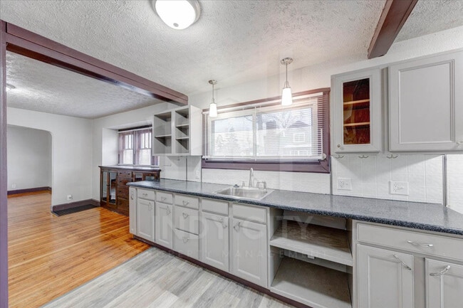 Building Photo - 5617 East 21st St