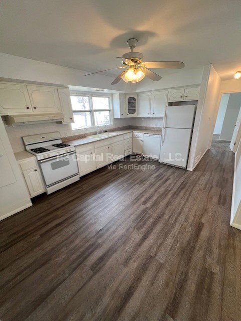 Building Photo - 2349 Clark Ave