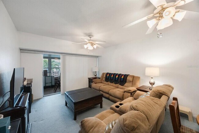 Building Photo - 9945 47th Ave N