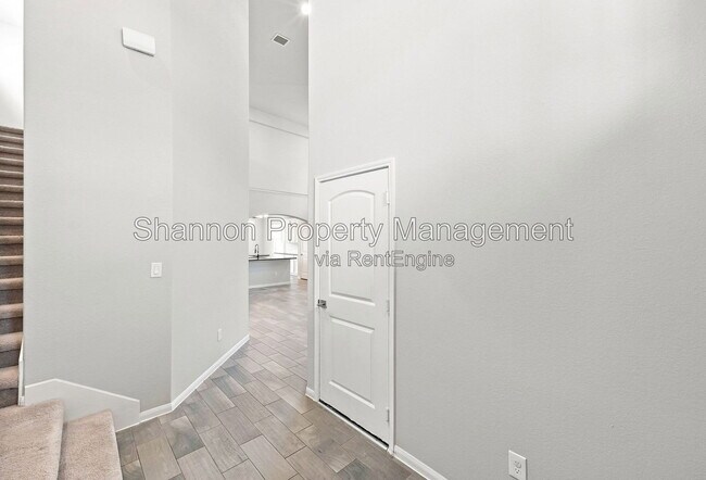 Building Photo - 2747 Meandering Elm Trail