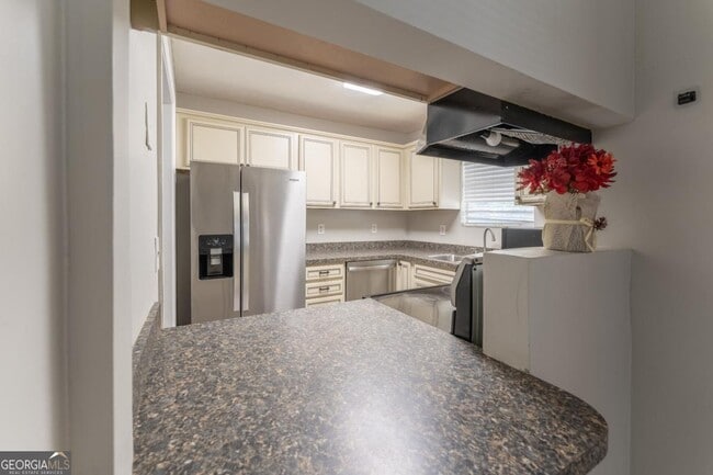 Building Photo - 1101 Old Saybrook Ct