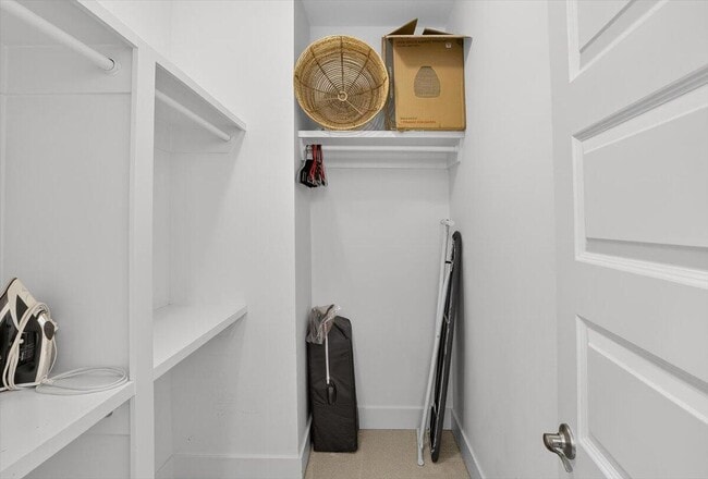 Building Photo - 28 Emerald Beach Cir