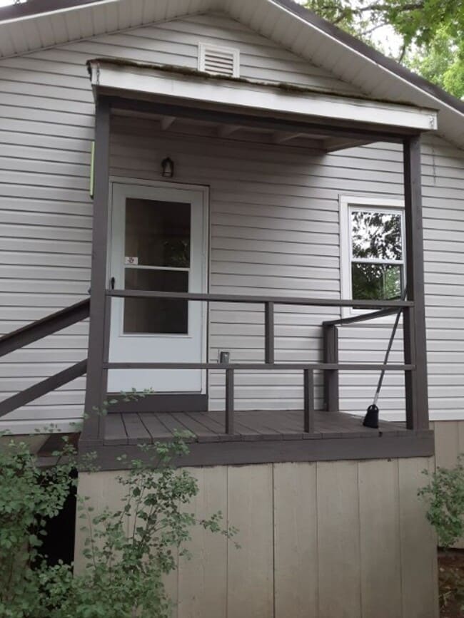 Building Photo - 143 Wainright Road