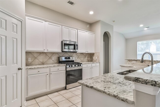 Building Photo - 15318 Bent Twig Way