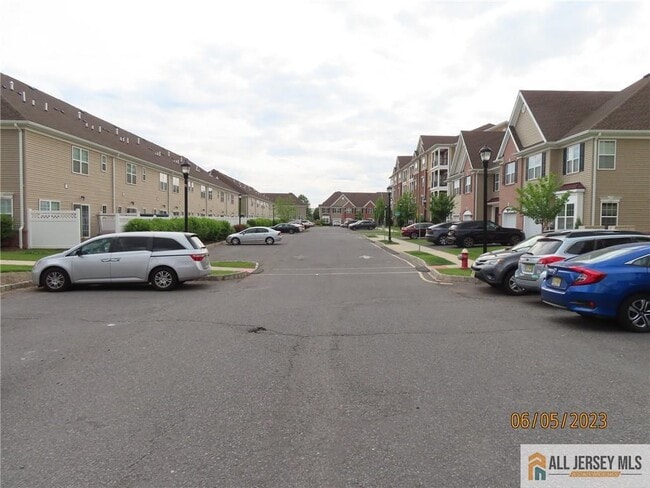 Building Photo - 544 E Celebration Way