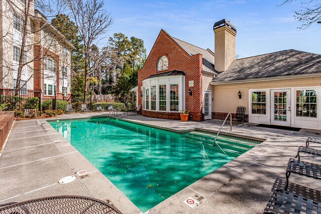 Building Photo - 3636 Habersham Rd NW