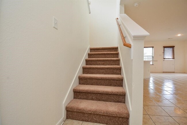 Building Photo - 19441 Archer Glen Dr