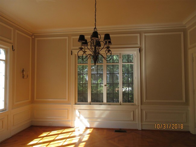 Building Photo - 70 N Monterey St