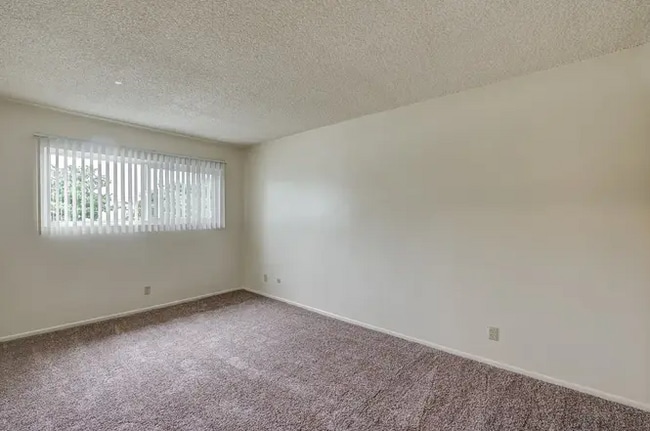 Building Photo - 16331 E McFadden Ave