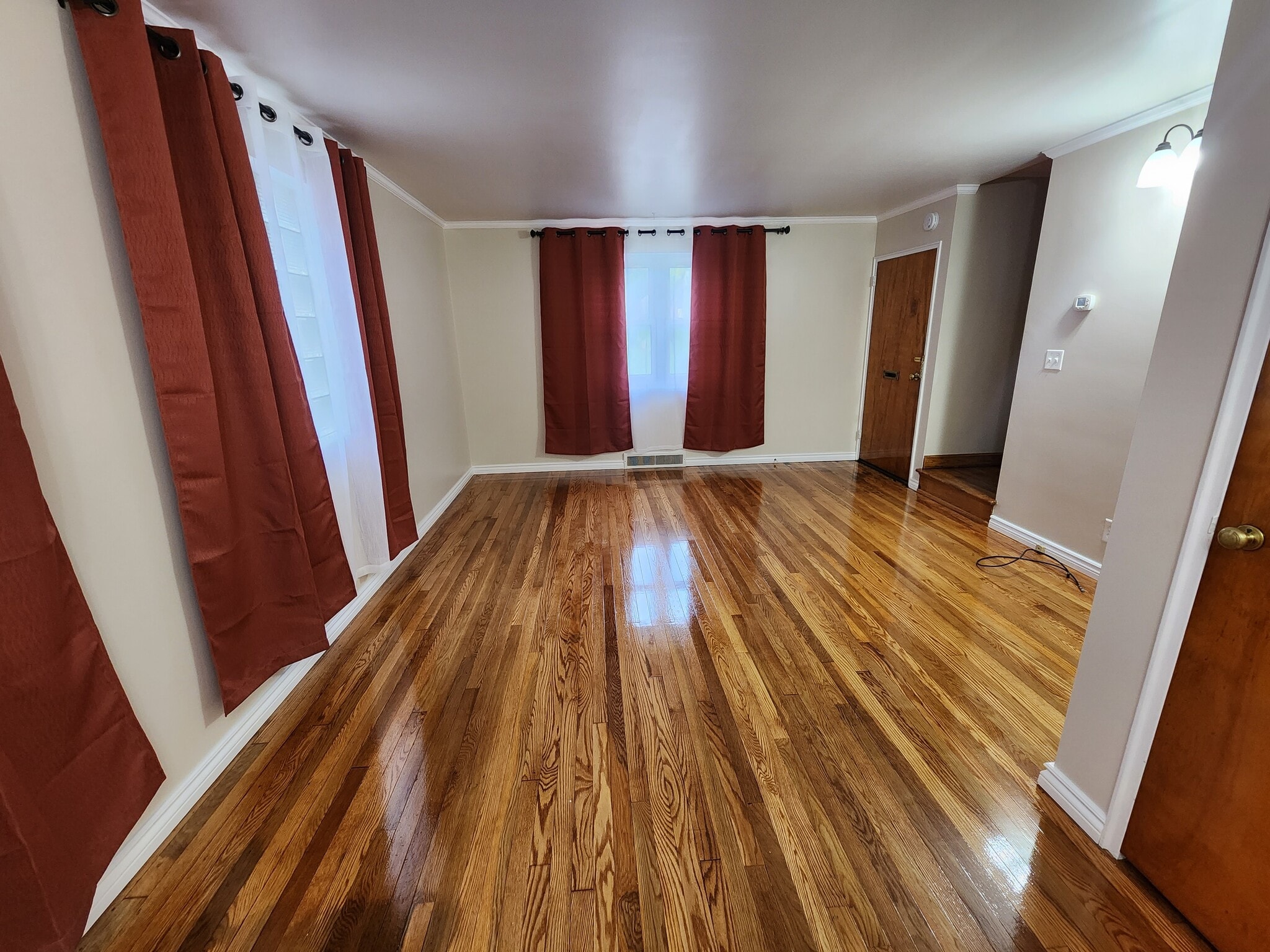 Building Photo - 49 Howard Ave