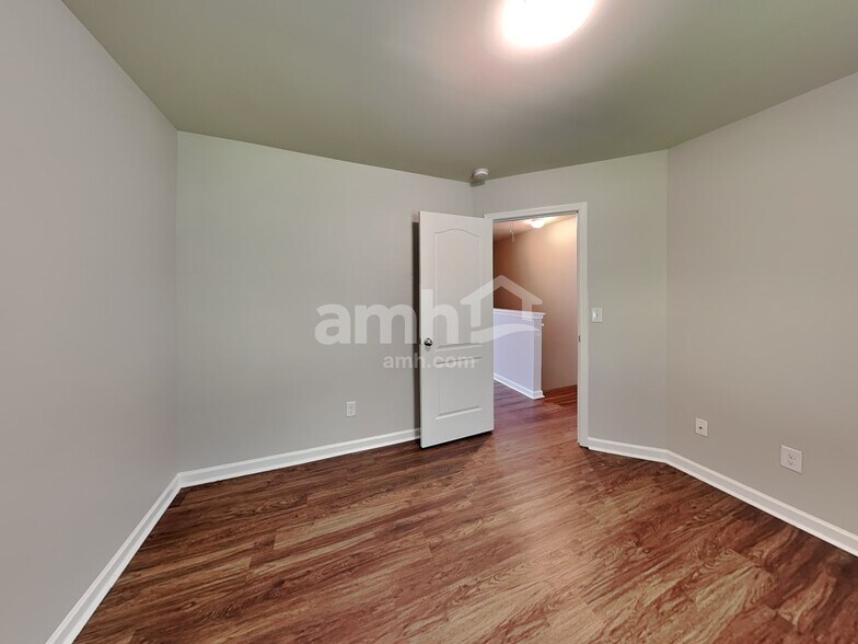 Building Photo - 6227 Thompson Brook Lane