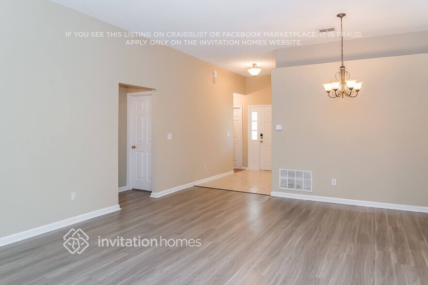 Building Photo - 129 Dragonfly Dr