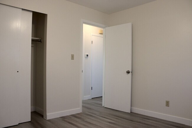 Building Photo - Newly Renovated 3 Bedroom, 1 Bath Duplex – in Lehi!