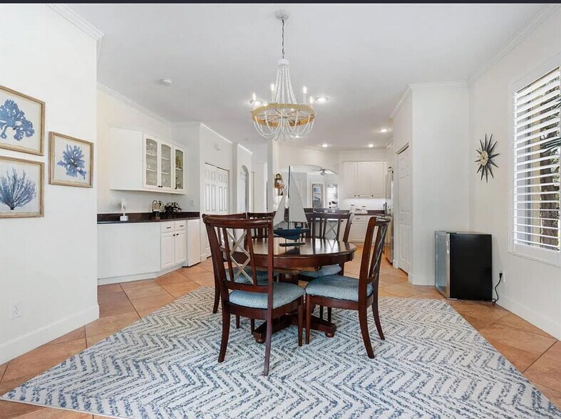 Building Photo - 1164 Beachcomber Ct