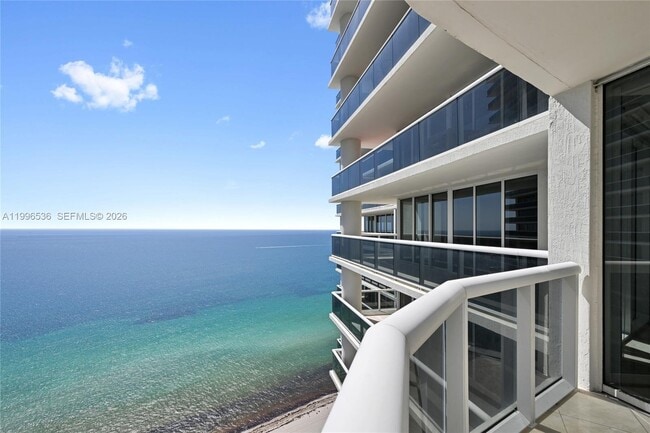 Building Photo - 1850 S Ocean Dr