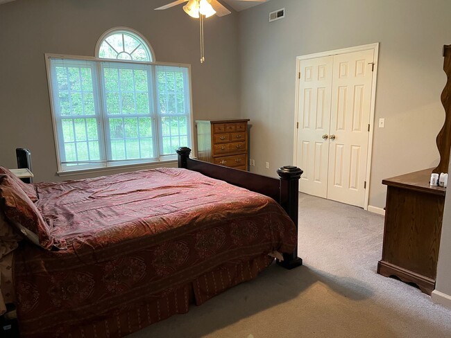 Building Photo - Spacious Home in McBryde Village next to V...