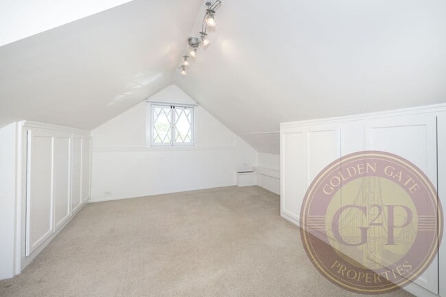 Building Photo - Potrero Hill - 2 BR, 1 BA House 1,124 Sq. ...
