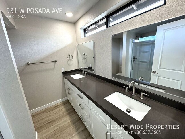 Building Photo - 931 W Posada Ave