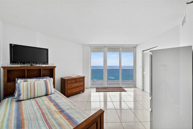 Building Photo - 6767 Collins Ave