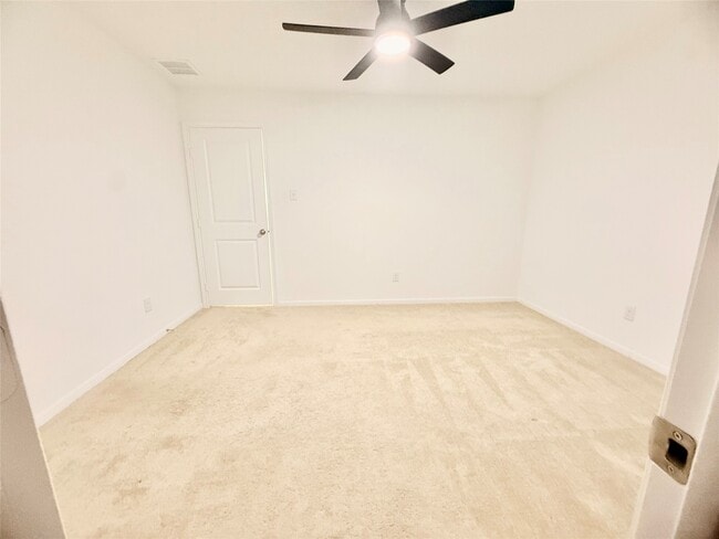 Building Photo - 24619 Applewood Crst Ln