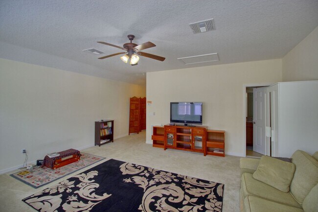 Building Photo - 7973 Pleasant Pine Cir