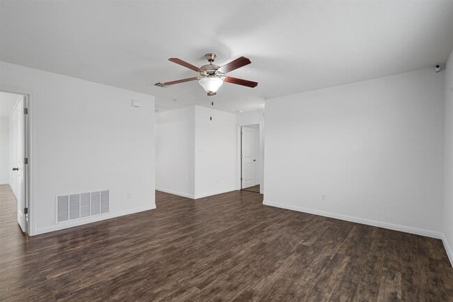 Building Photo - 13913 Sherri Berry Wy