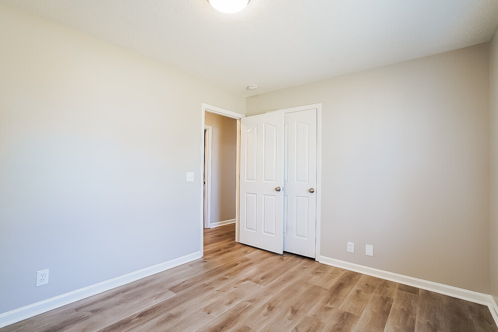Building Photo - 705 Tot Dr