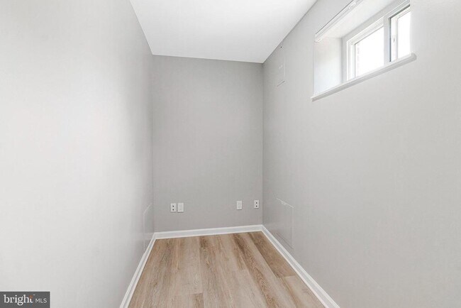Building Photo - 301 Moncure Dr